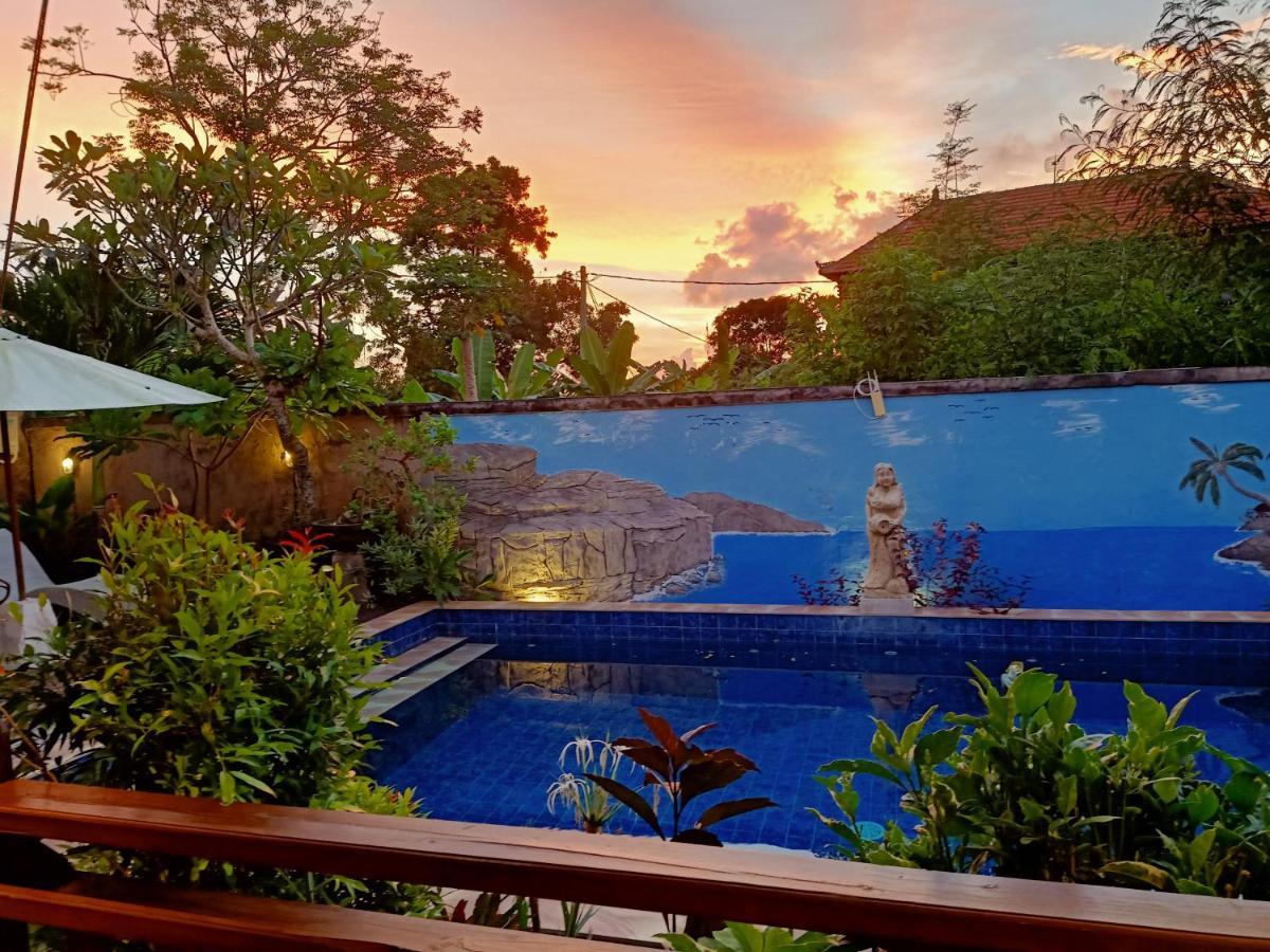 Radiance Sunset Villas Lembongan Exterior foto
